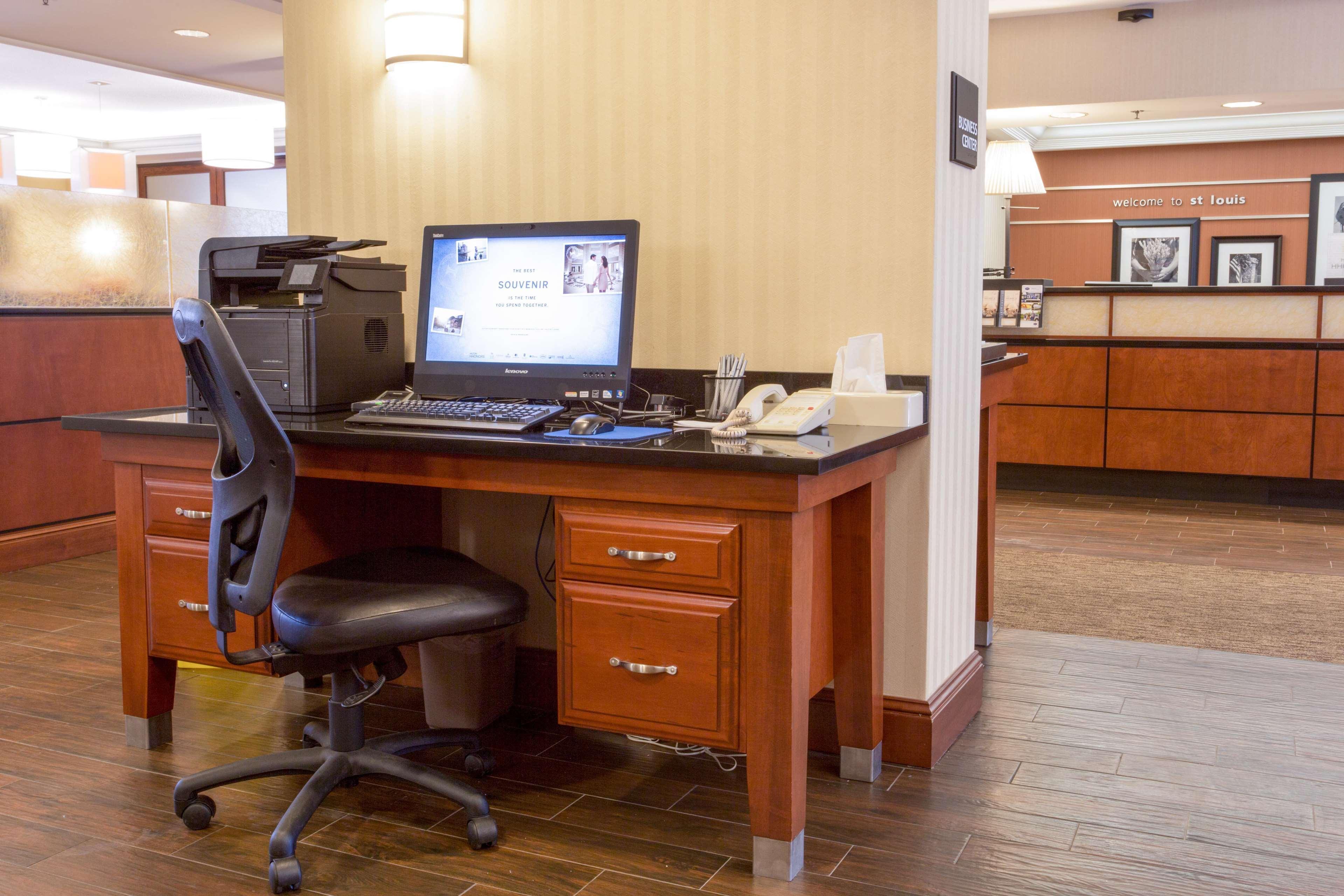 Hampton Inn St. Louis Southwest Fenton Exterior photo
