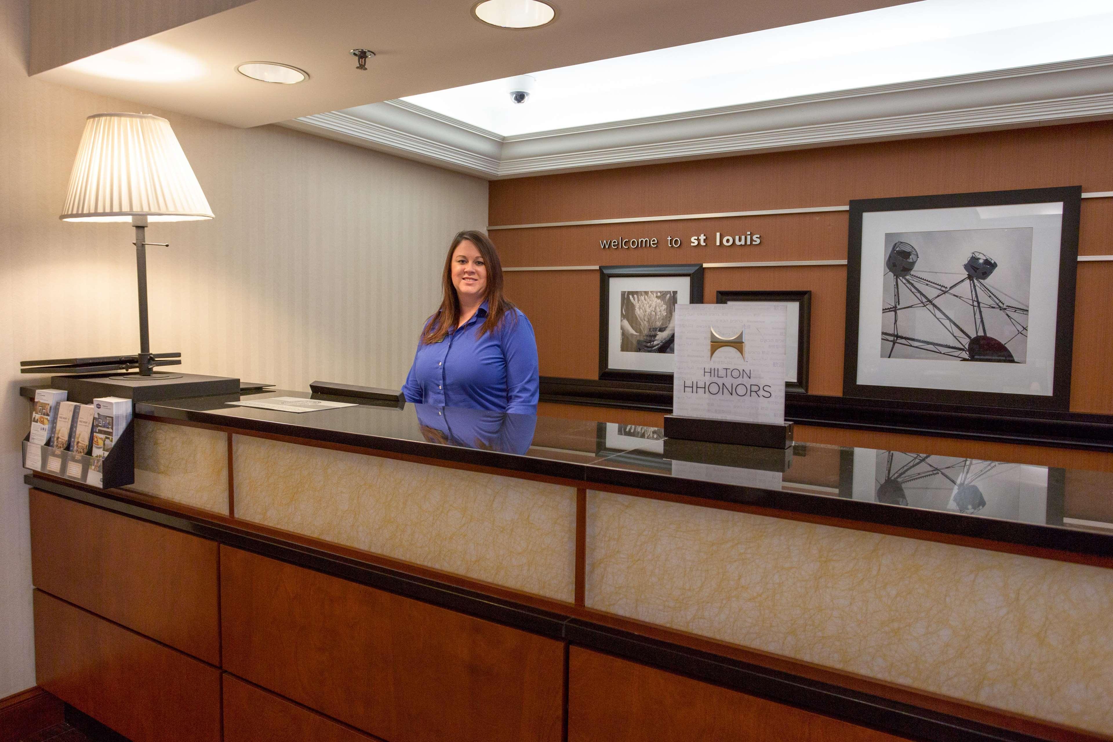 Hampton Inn St. Louis Southwest Fenton Exterior photo